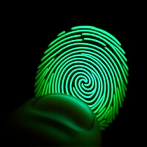 دستگاه حضور و غیاب اثر انگشتی